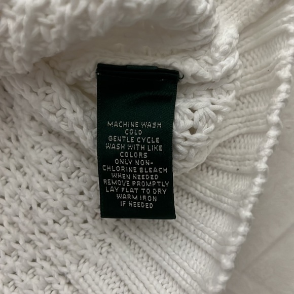 Lauren Short Sleeve Sweater - Picture 4 of 5